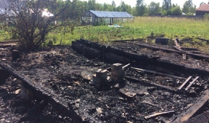В Братске проводят доследственную проверку по факту пожара в садоводстве с гибелью семи человек