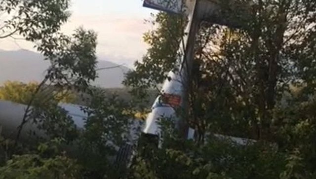 В Абхазии разбился легкомоторный самолет с российскими туристами