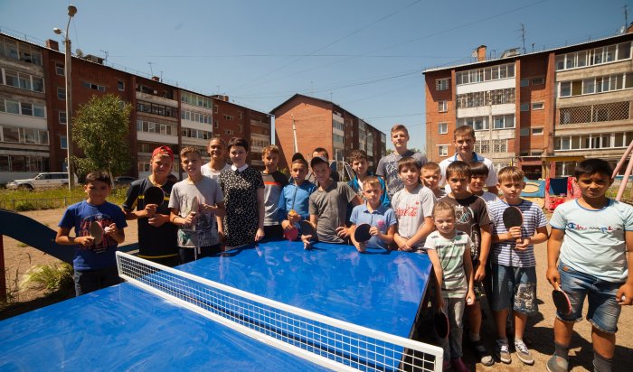 В Ленинском округе Иркутска проходят турниры по теннису