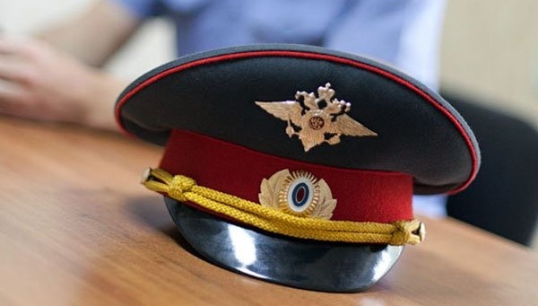 Иркутянин заплатит 100 тысяч рублей за избиение полицейского