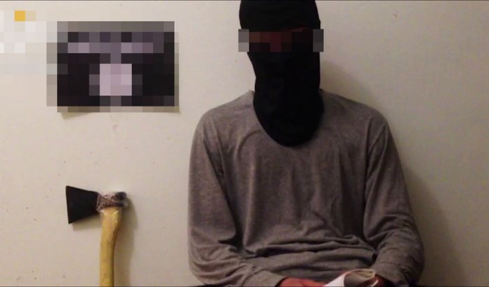 ИГ опубликовало видеообращение напавшего с ножом на прохожих в Сургуте‍