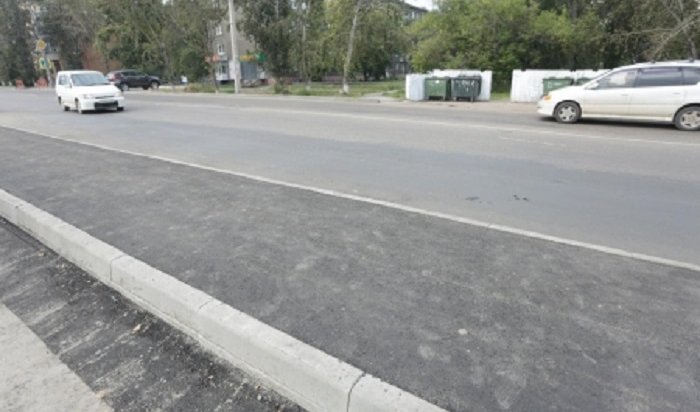 В Иркутске в Ново-Ленино оборудуют тротуары для маломобильных групп населения