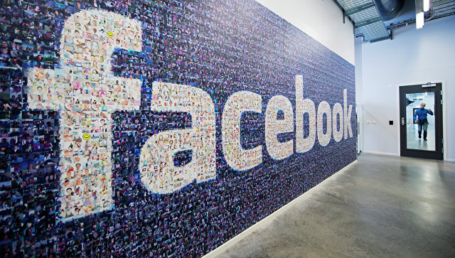 Facebook требует забрать свой домен у российской платежной системы‍