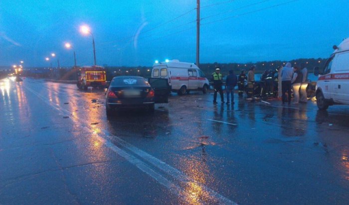 В Иркутске в страшном ДТП погиб 25-летний пассажир Toyota Camry
