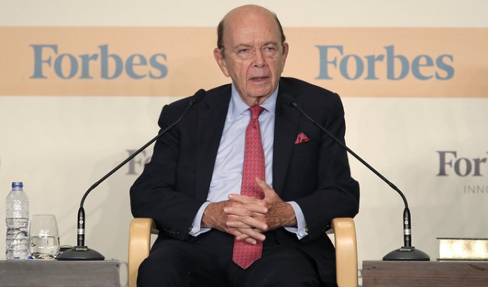 Министр в США завысил свое состояние, чтобы попасть в рейтинг Forbes