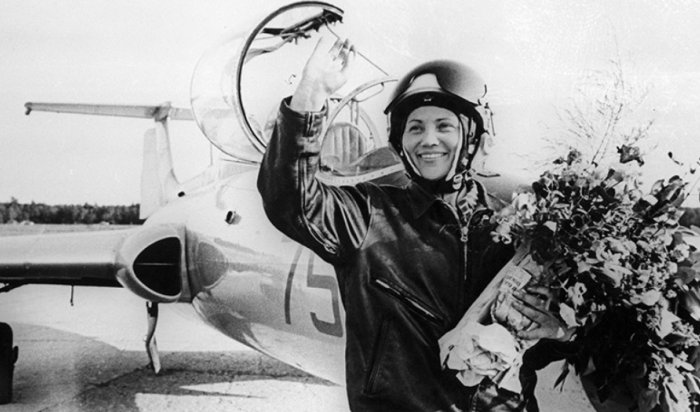 Скончалась установившая 102 мировых рекорда лётчик-испытатель Марина Попович