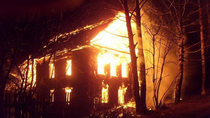 На пожарах в Иркутской области в 2015 году погибли 23 ребенка На пожарах в Иркутской области в 2015 году погибли 23 ребенка