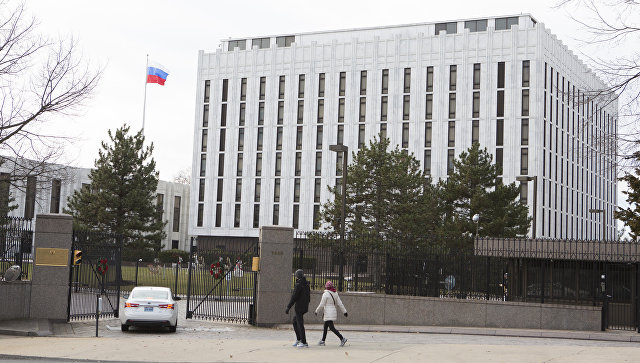 Посольство России обвинило США в попытке повлиять на выборы-2018