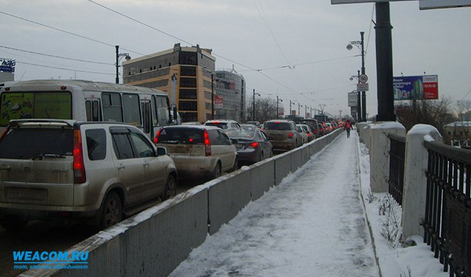 Протяженность самой длинной пробки в Иркутске на этой неделе составила почти 4 километра