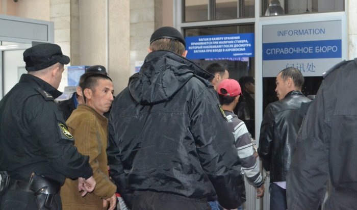 Из Иркутской области выдворили 584 иностранца