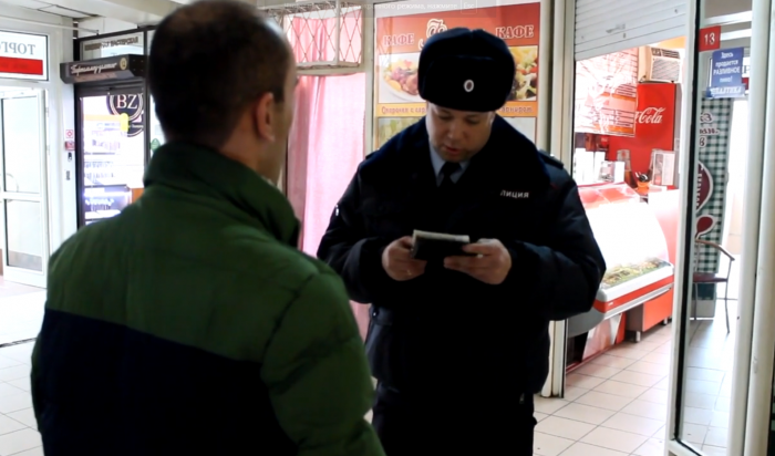 В Иркутске на Центральном рынке задержаны нелегальные мигранты