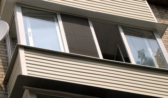 Жительница Иркутска сорвалась с балкона 18 этажа в ЖК «Стрижи»