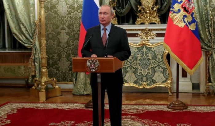Россияне назвали основные претензии к Путину за время его правления‍