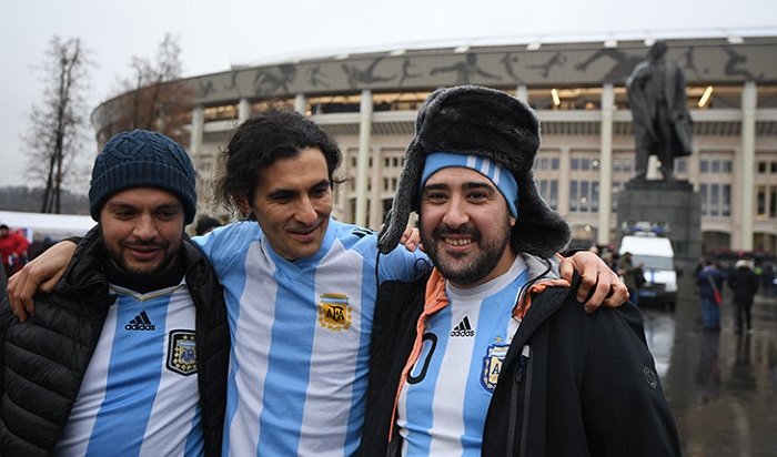 Аргентинцам перед ЧМ по футболу рассказали, как соблазнить русских девушек