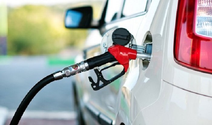 Иркутские водители готовы блокировать въезды на заправки из-за повышения стоимости бензина