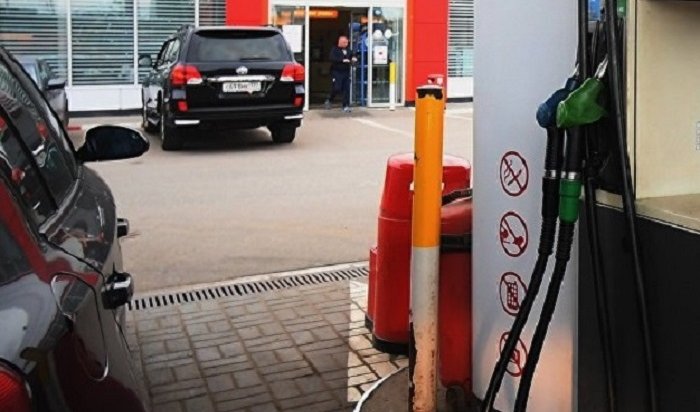 Проект о госрегулировании цен на бензин внесли в Госдуму
