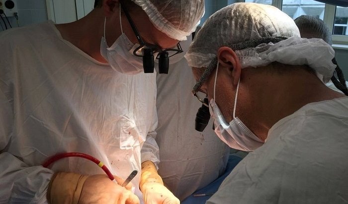 Швейцарский кардиохирург прооперировал в Иркутске четырех младенцев