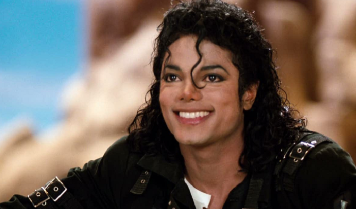 Компания Sony призналась, что для последнего альбома Майкла Джексона записывала не его голос
