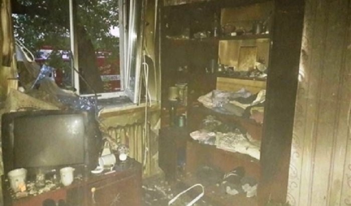 Пять человек спасли на пожаре в многоэтажке в Ангарске