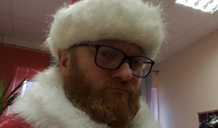 Милонов предложил Деду Морозу повысить пошлины на елки