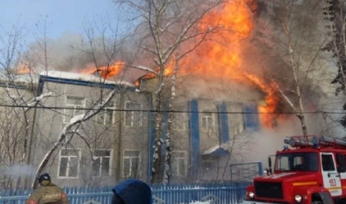 Две школы горели в Иркутской области 5 декабря
