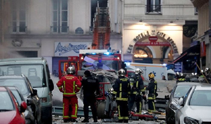 В Париже прогремел мощный взрыв (Видео)
