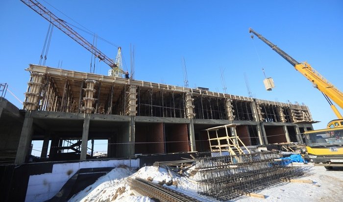 В Хомутово строят школу на 725 мест