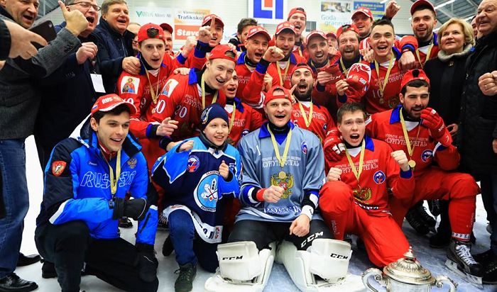 Сборная России выиграла мировой чемпионат по хоккею с мячом