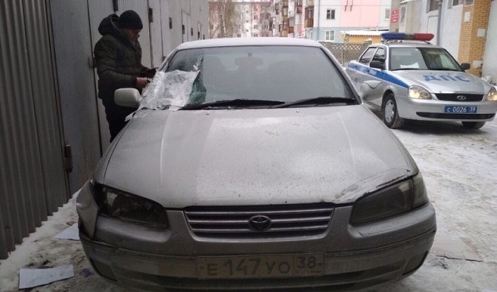 В Ангарске 53-летний водитель сбил школьника и скрылся с места ДТП (Видео)
