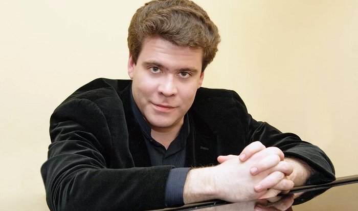 Музыканта Дениса Мацуева наградили медалью за вклад в культуру