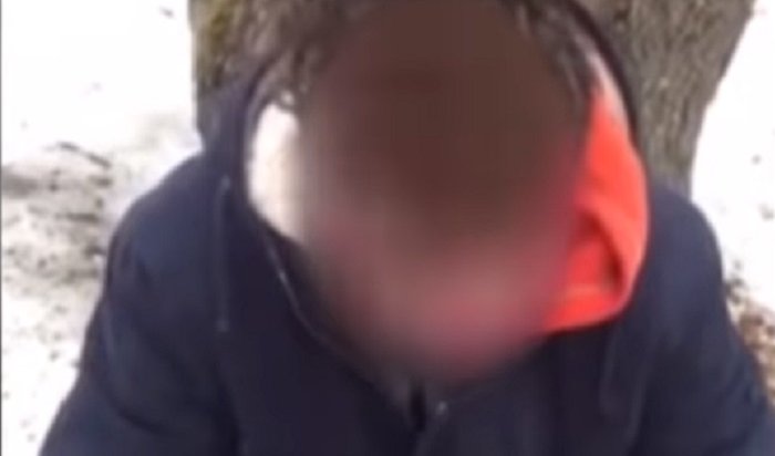 В Воронеже устроили самосуд над подростком, который издевался над стариком на камеру (Видео)