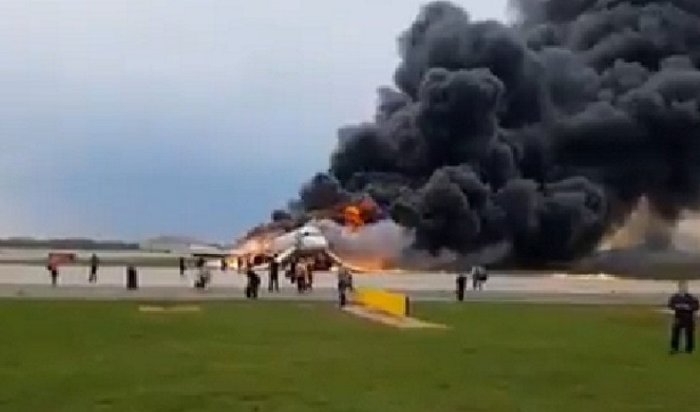 Авиакатастрофа в московском аэропорту «Шереметьево» унесла жизни 41 человека