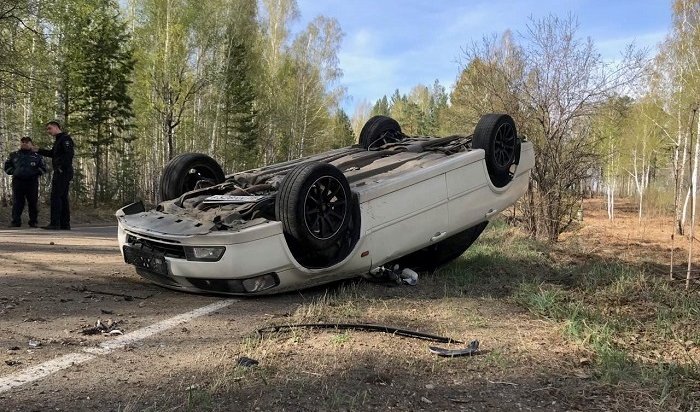 Водитель Honda Accord погиб в ДТП на дороге Ангарск-Савватеевка