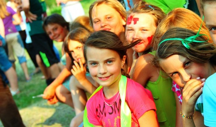 Роспотребнадзор проверит почти 850 детских лагерей и площадок в Иркутской области