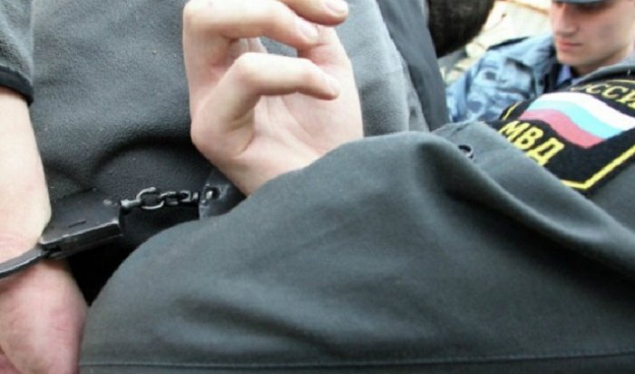 В Иркутске задержали полицейского-наркоторговца