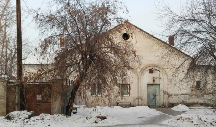 В Иркутске приступят к ремонту общественной бани на улице Алмазной