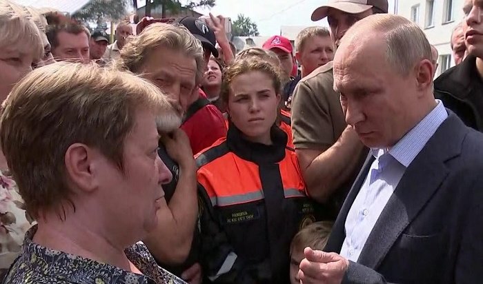Владимир Путин встретился с жителями Тулуна (Видео)