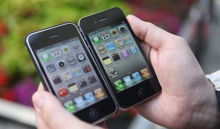 На старых iPhone могут отключить интернет и навигацию