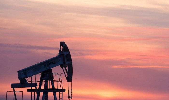 Постсоветский рекорд по добыче нефти установила Россия