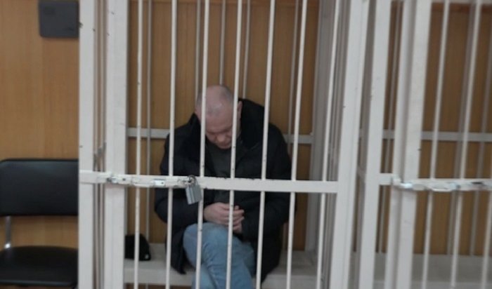 В Иркутске задержали бывшего директора комбината питания и его супругу (Видео)