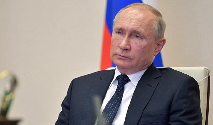 Путин объявил о новых мерах поддержки россиян и бизнеса (Видео)