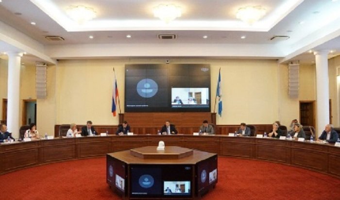Мэр Иркутска сообщил, сколько городу нужно новых школ