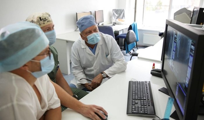 Иркутская областная больница возобновила плановый прием пациентов с сердечными заболеваниями