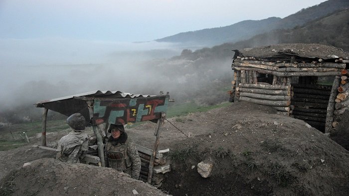 Столицу Карабаха обстреляли после объявления перемирия