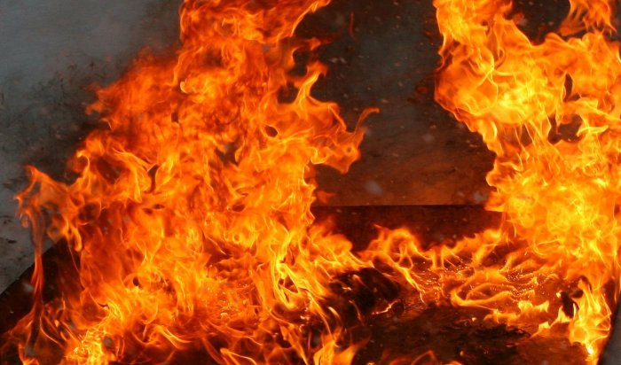 Три человека погибли на пожарах в Иркутской области 16 января