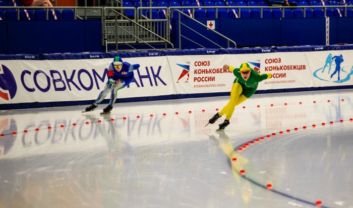 Фоторепортаж с чемпионата России по конькобежному спорту