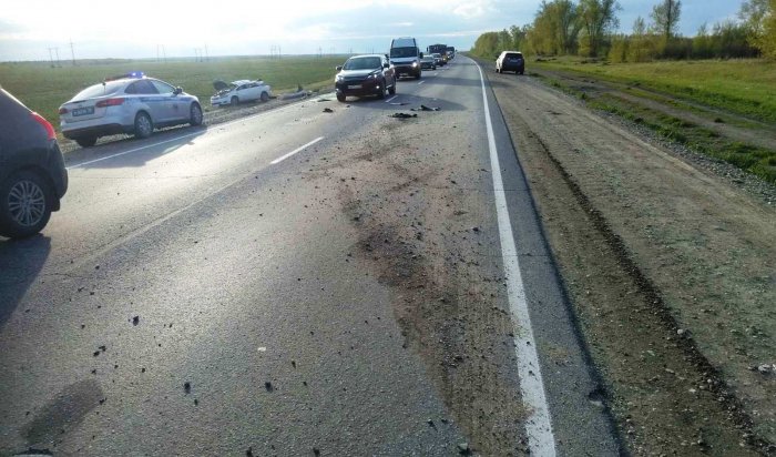 Водитель и двое ее детей пострадали в ДТП на трассе «Сибирь»