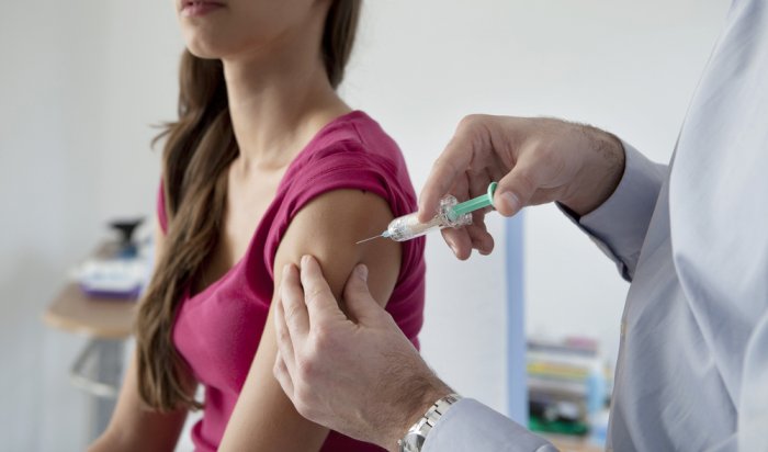 Около 0,5% вакцинированных россиян заражаются коронавирусом