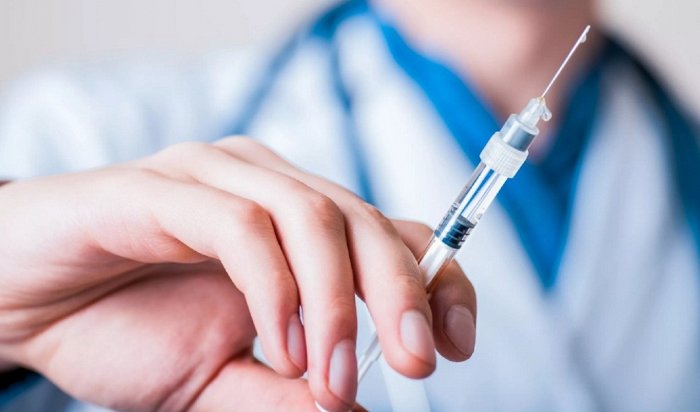 Магаданская область стала 40 регионом, который ввел обязательную вакцинацию от коронавируса