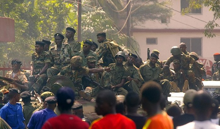 В Гвинее военные устроили мятеж